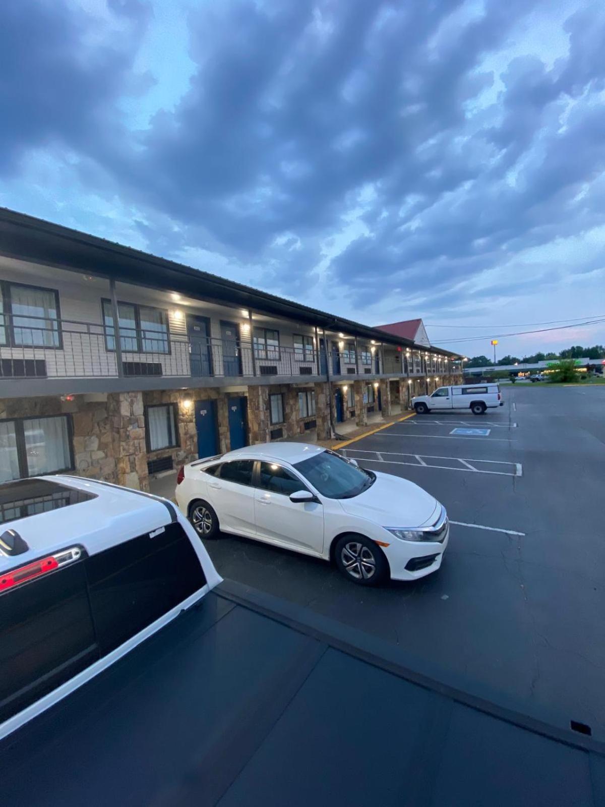 Motel 6 Manchester Tn Buitenkant foto
