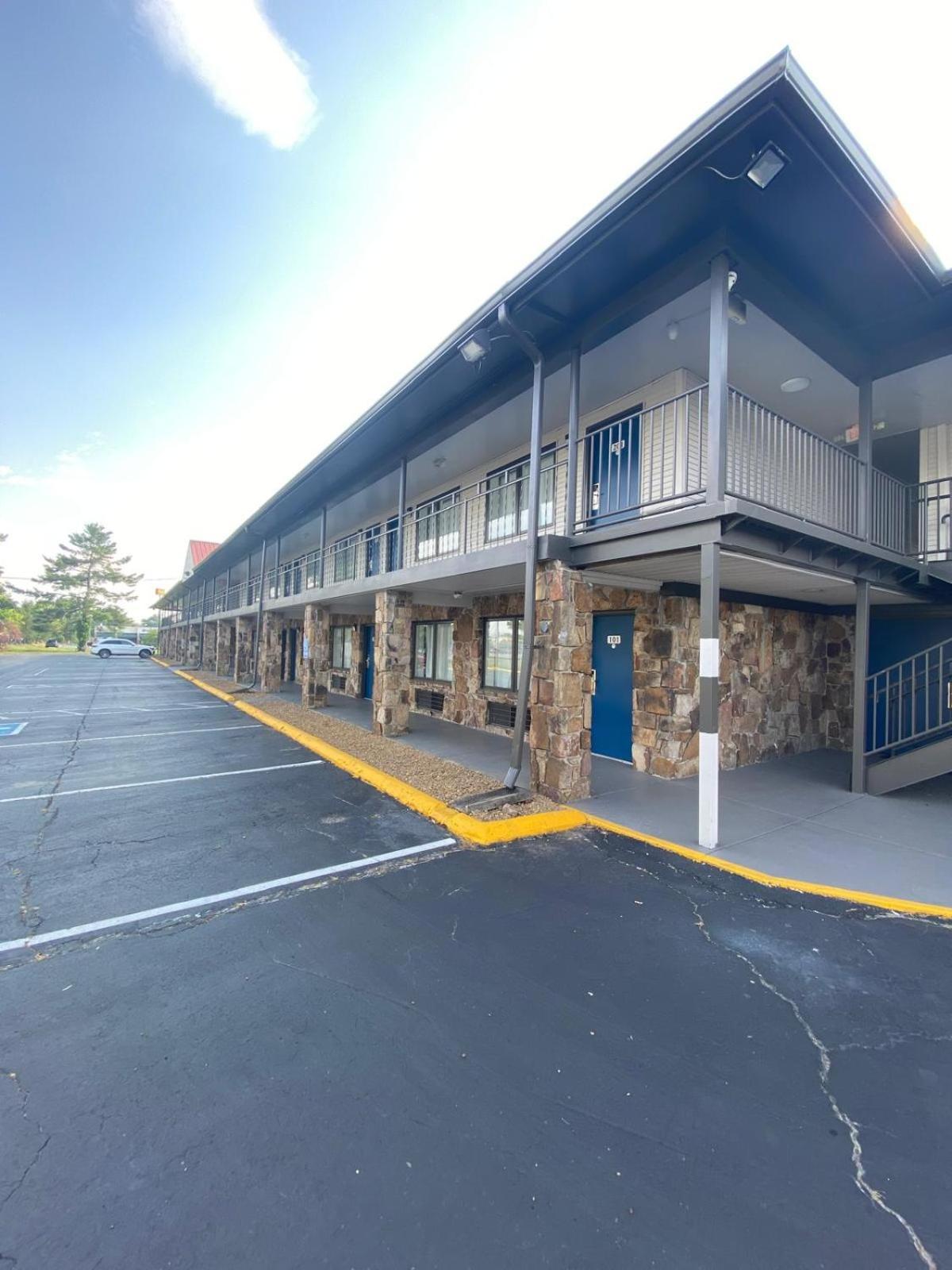 Motel 6 Manchester Tn Buitenkant foto